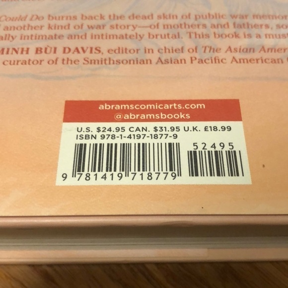 NWT The Best We Could Do - This Bui hardcover book - Picture 3 of 8